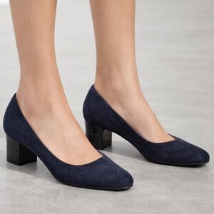 Salvatore Ferragamo 🇮🇹 | NEW Navy Pumps | AAAA Narrow Fit